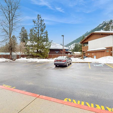 Icicle Village Resort 402: Juniper Studio Leavenworth Ngoại thất bức ảnh