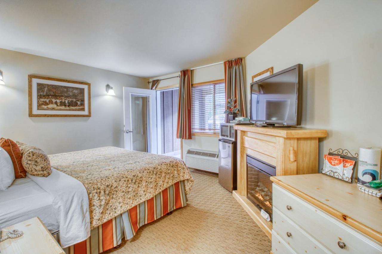 Icicle Village Resort 402: Juniper Studio Leavenworth Ngoại thất bức ảnh